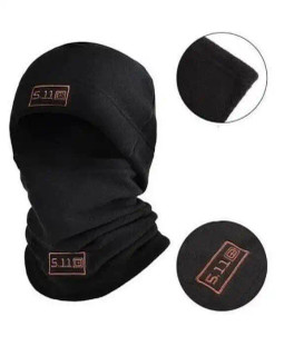 نمایش اسکارف بالاکلاوای تاکتیکال 5.11 مشکی، با دو نشان برند روی پیشانی و گلو، و نمای کلوزآپ از بافت.